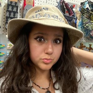 Meet your Posher, Xarakali